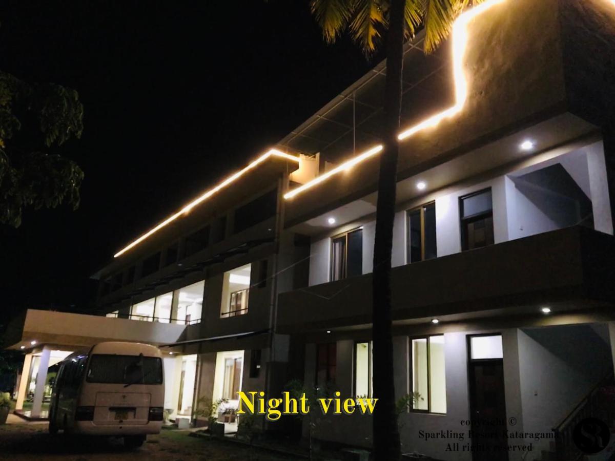 Sparkling Resort Kataragama Exteriör bild