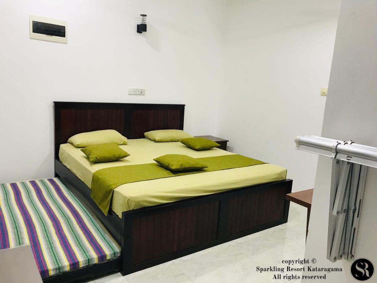 Sparkling Resort Kataragama Exteriör bild