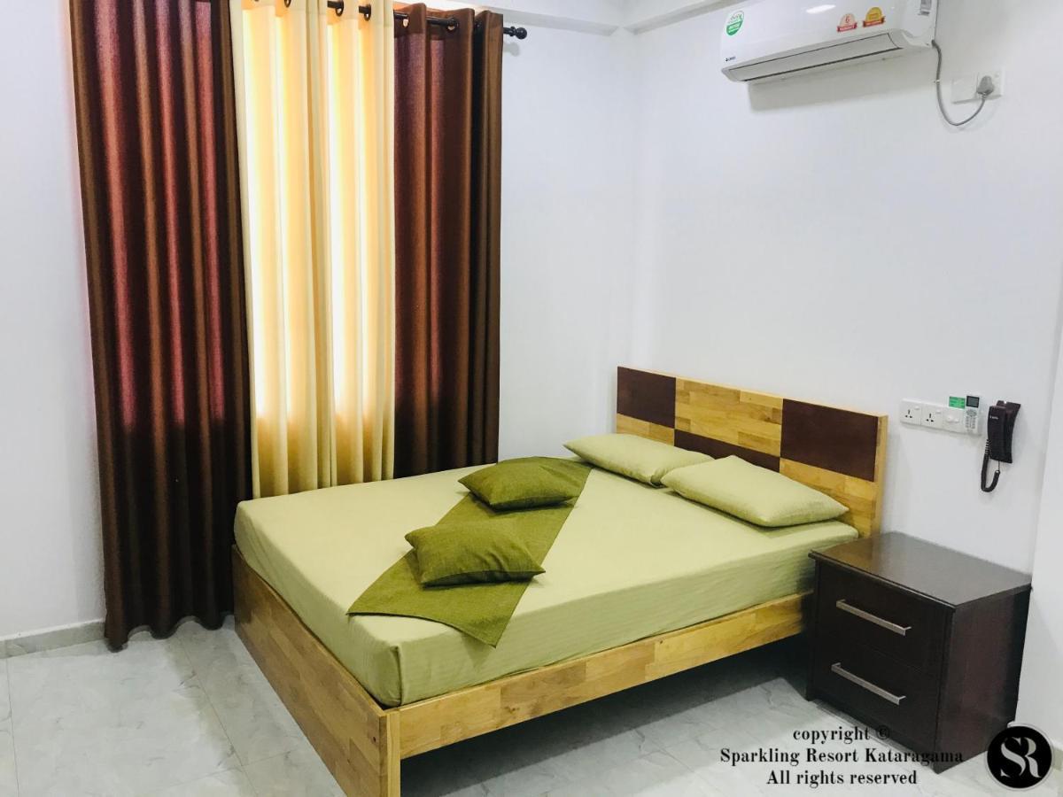 Sparkling Resort Kataragama Exteriör bild