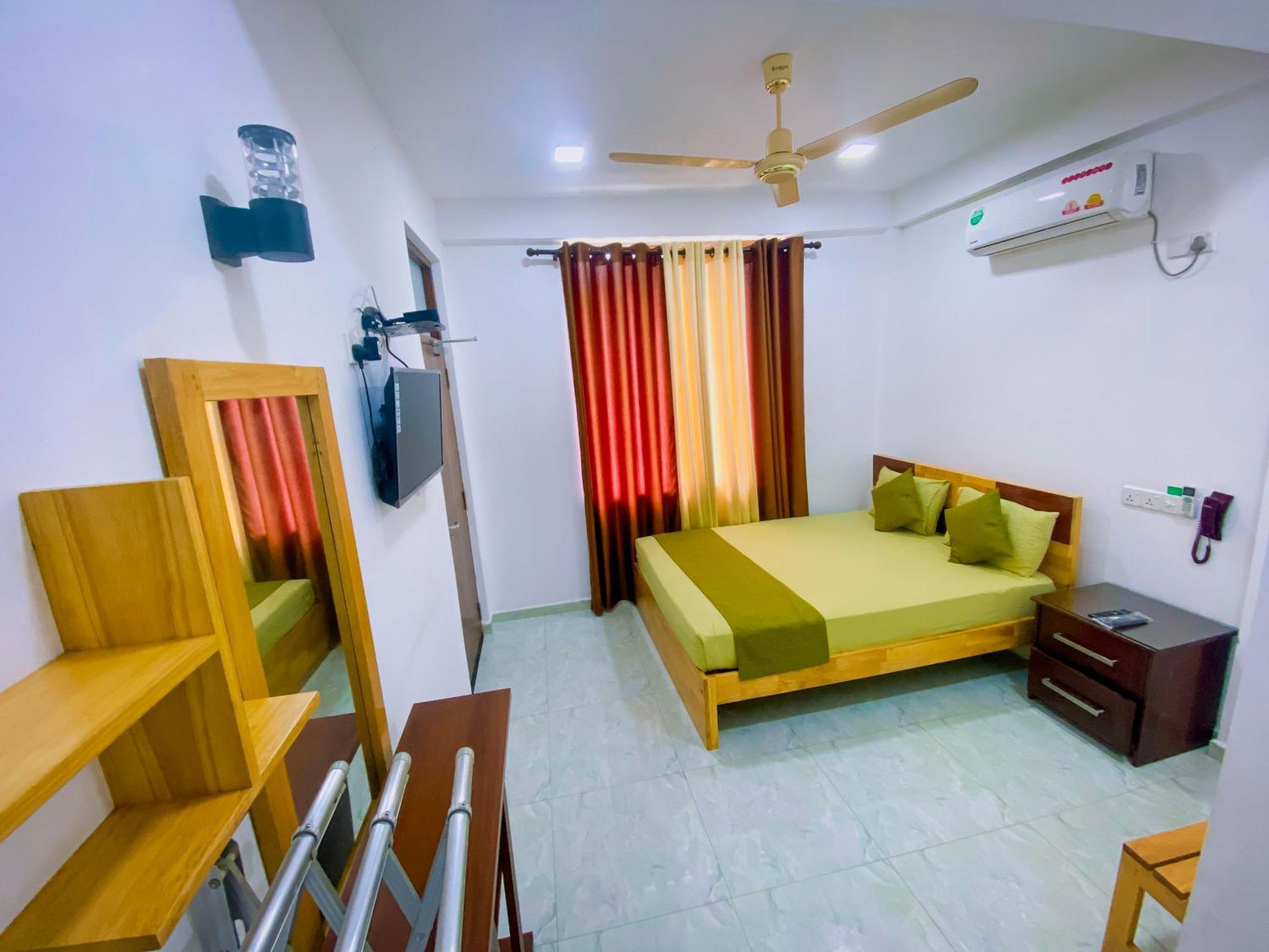 Sparkling Resort Kataragama Exteriör bild