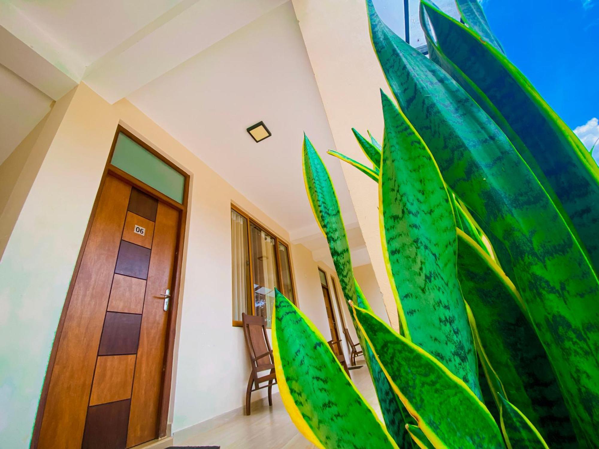 Sparkling Resort Kataragama Exteriör bild